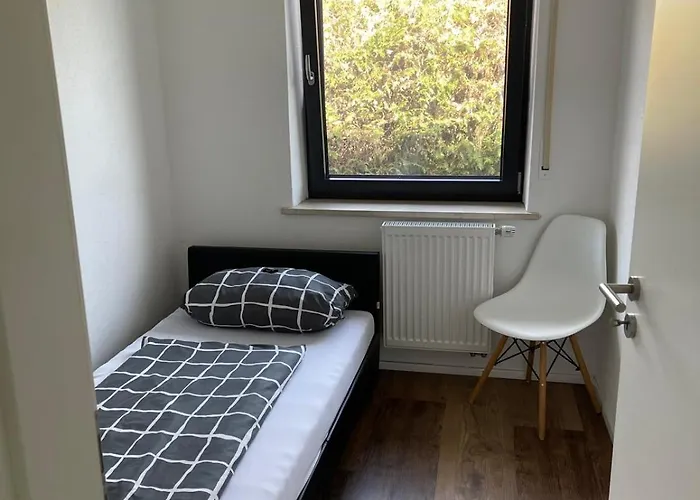 Appartamento In Ruhiger Siedlung Mit Terrasse Und Stellplatz *